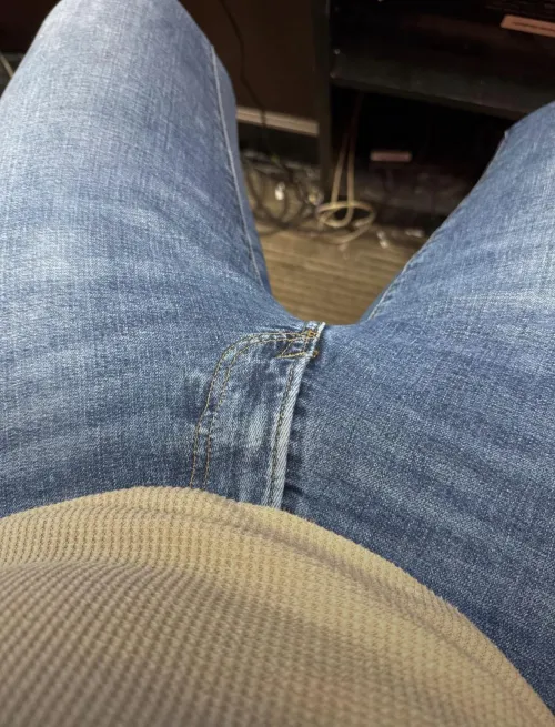 26M4F come spend the day at work with me tomorrow Hartford area