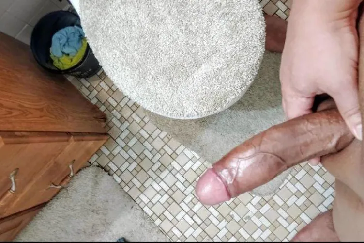 27 [M4FM] Hartford CT Something fun for tonight