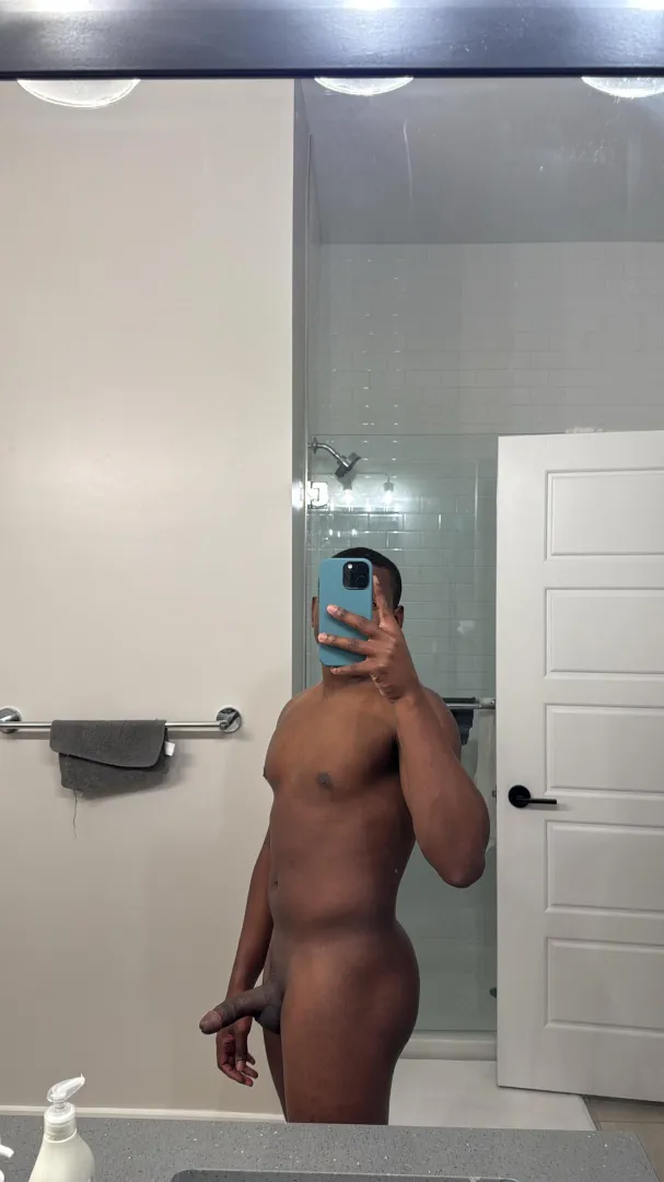 27 [m4m] #buckhead - back from gym and horny for bj/hj fun. hosting