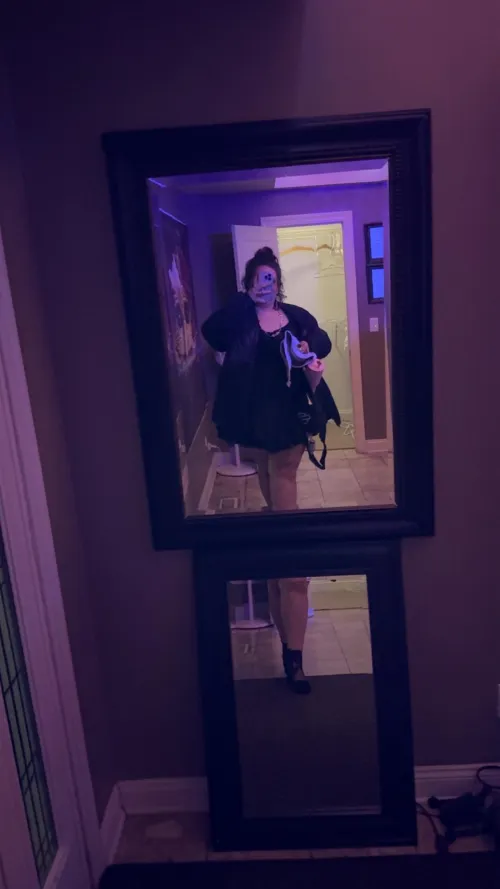 27/29 couple looking for other couples! In the KCKS area! Bonus points if you can tell me where this pic is at! 