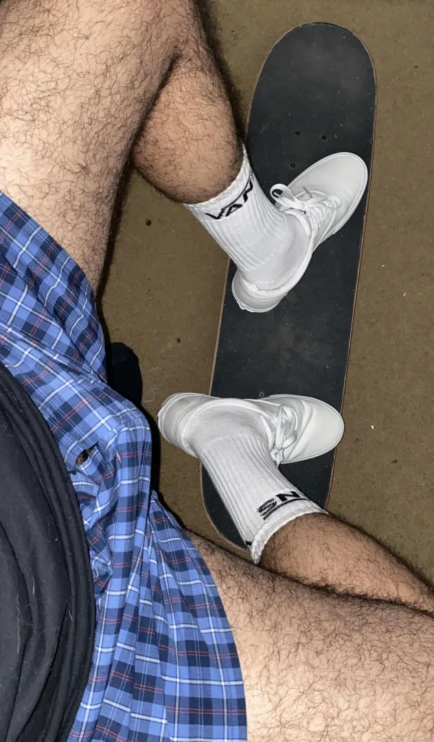 29 white vans crew socks