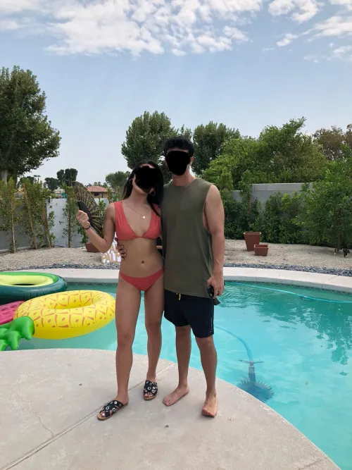 [29/28] [MF4F] [Vegas] 3/8 - Looking for an outgoing, fun & flirtatious female for my Asian gf and I(mixed)