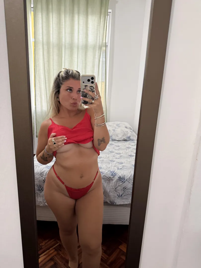 30 ans, MILF moyenne… mais mon cerveau est hyper cochon