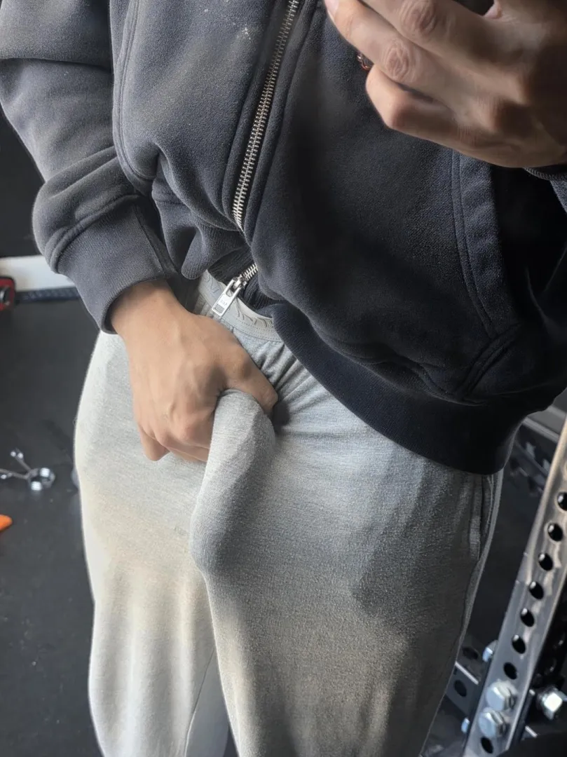 30 straight distracted - home gym