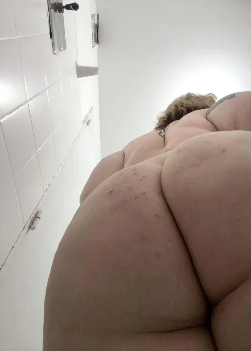 300+ lb queens in mating press — still the deepest angle? Y or N