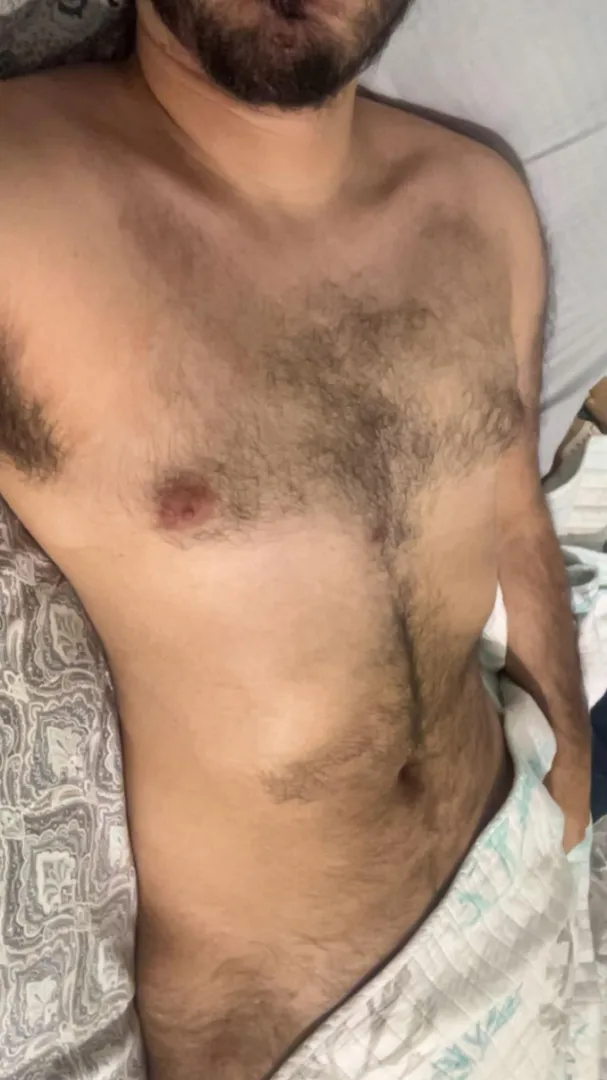 30m would love a nearby (by UT) fwb or jerk buds. Open to more than just jerking tho 