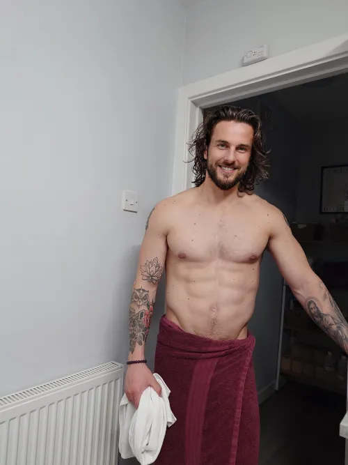 (31) Post shower vibes