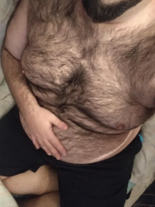 31 who wants a bear daddy?