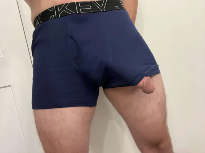 (32) Cant hide it anymore