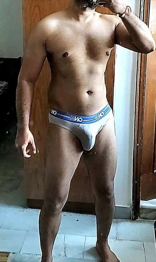 32 M Delhi. Who wants to peel this underwear and kneel before me? DMs are open.