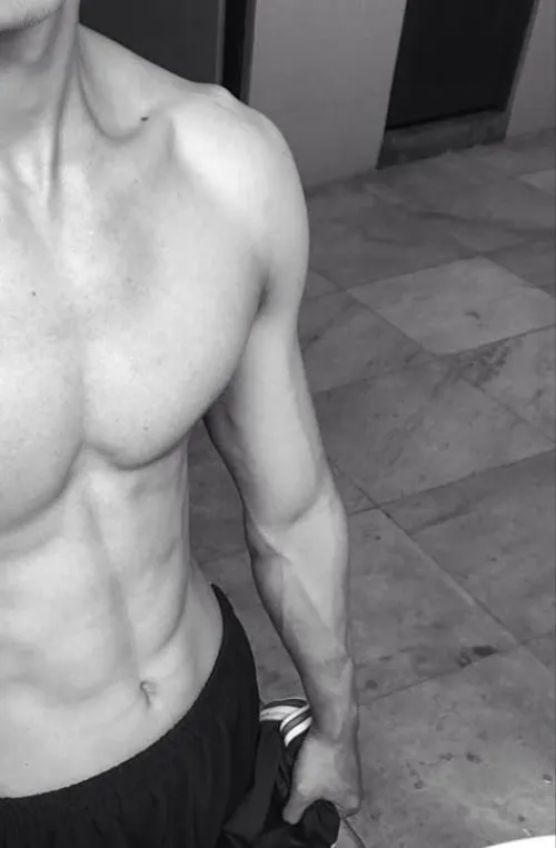 32 [M4F] Frisco - Legacy and Lebanon Area