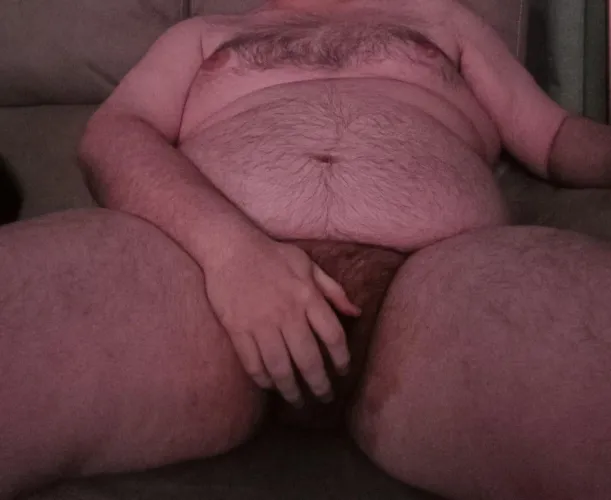 33 M (Location) sat here, wondering who wants to join me