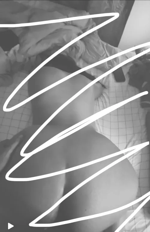 34, 32 [MF4M] Looking for hung bull!