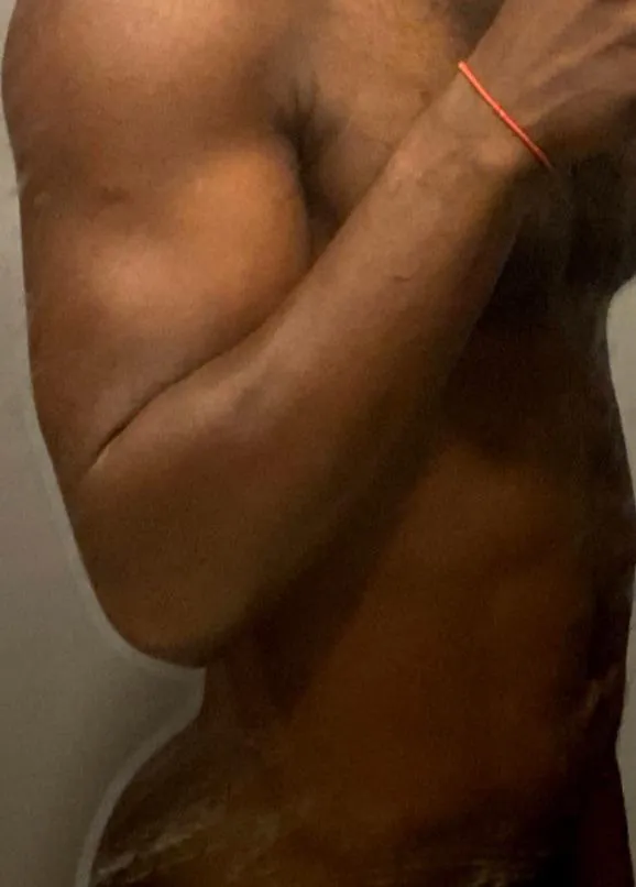 34BBC [M4FM] any hotwife needs to be scratched In west palm Fl