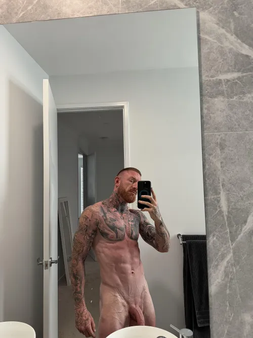 34M bull in Melbourne 12-15 March looking for a hot wife - DM me