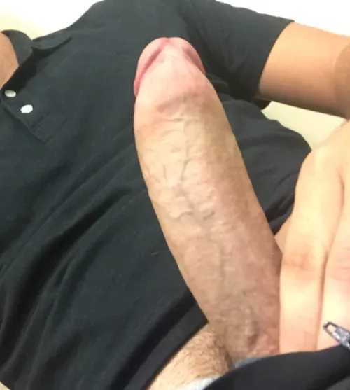 35 - looking for a couple or female, i can host downtown