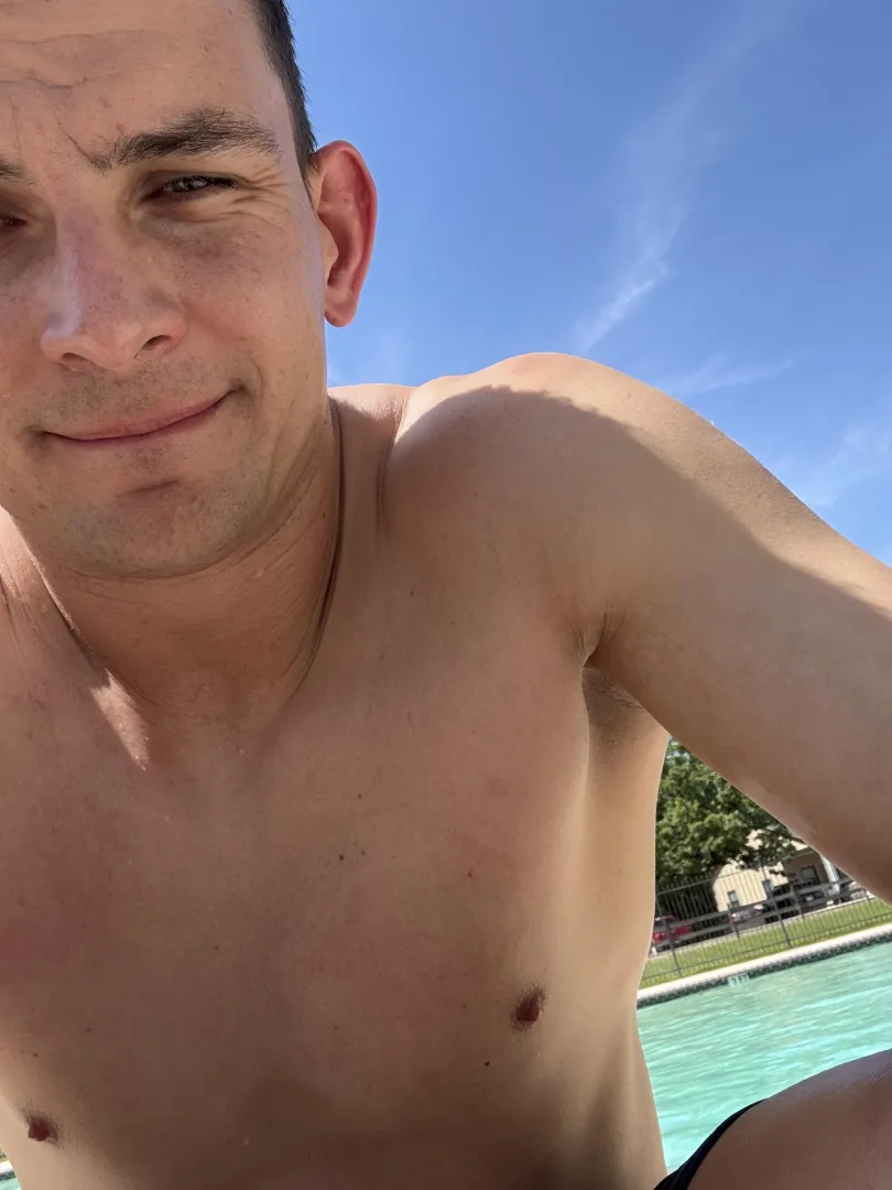 35 m4fm Tyler area looking for couples or single females.