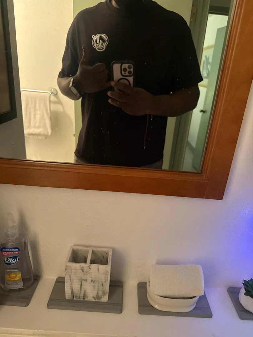 35M4MF Kona- looking for a sexy couple