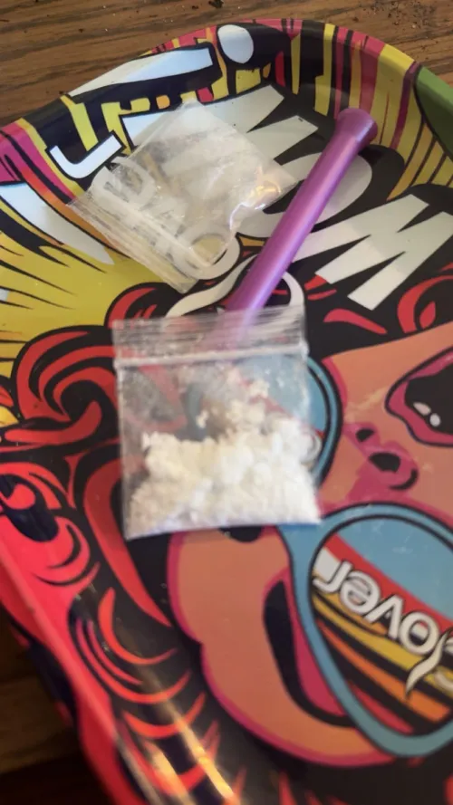 36 [CPL] skiing looking to chat and celebrate