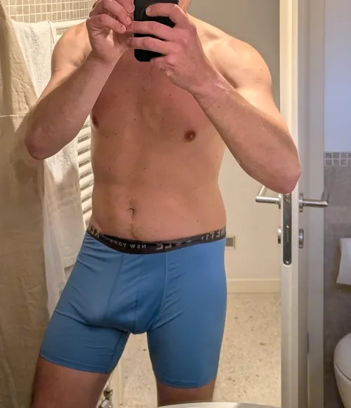 36 [M4F] #Hayward - Discrete Handsome Hung for Asian/Latina