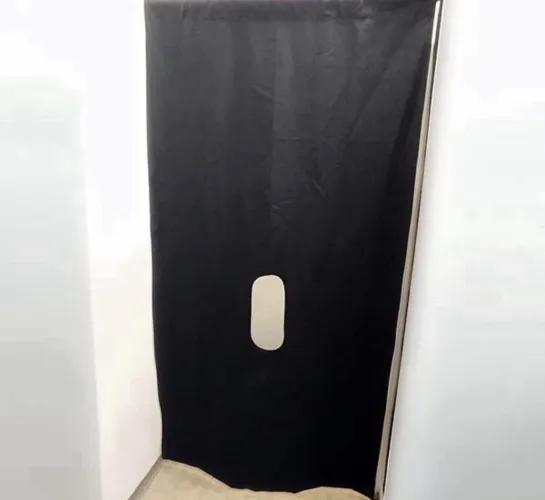 36 [m4m] Winter Garden Gloryhole Open Now