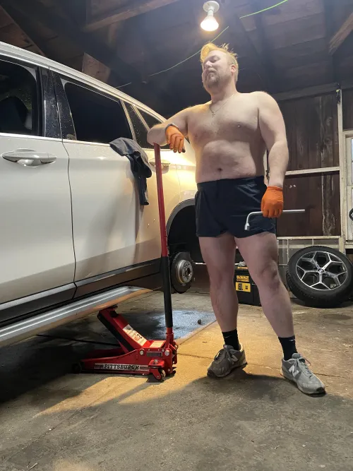 (36) You walk in on dad in the garage … what’s your next move ??