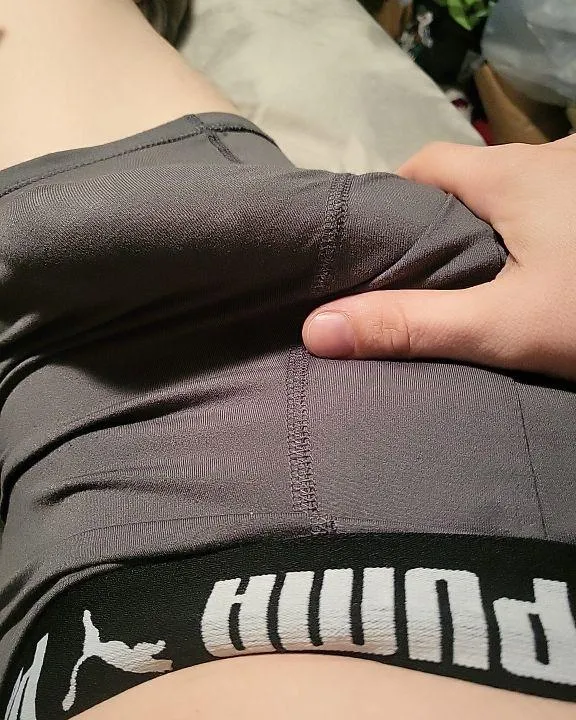 37 need a date to a comedy show this Saturday