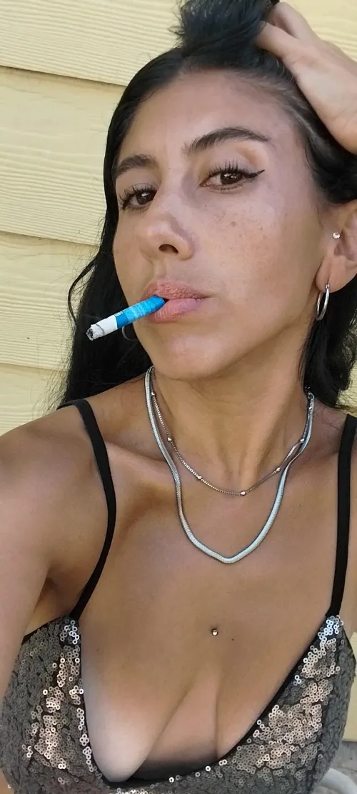 +38 fumadora adicta al placer !