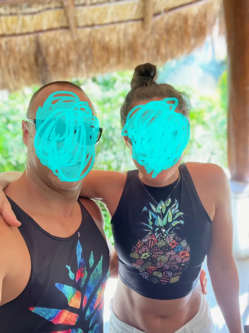 38F/46M Greenwich for 2/14 night