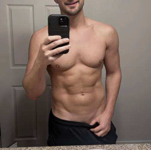 38m 4 MF/F. Can host in N. Phoenix or travel. Please read below.