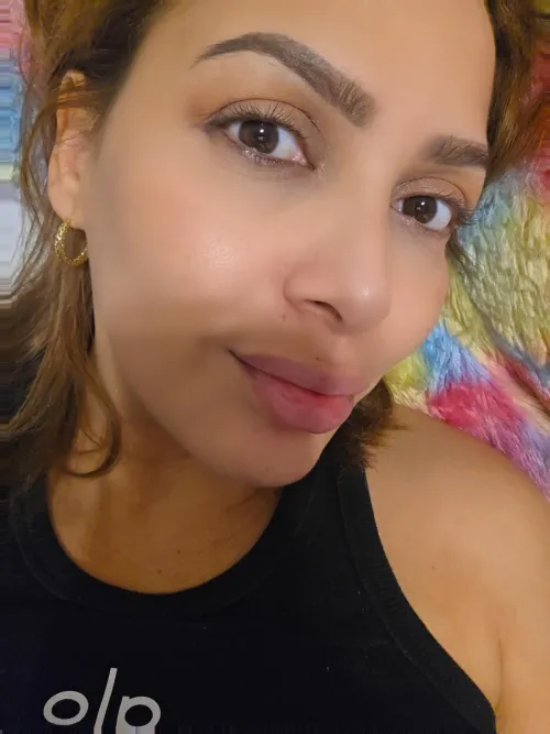 39F Natural lips today