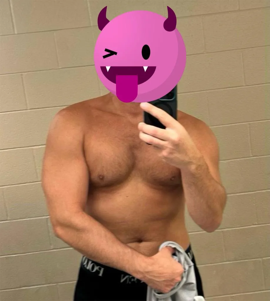 [40] [M4F/FM] [Philly Burbs] Hot on a Snow Day