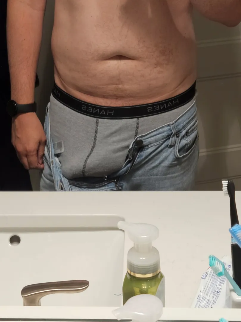 41 [m4f] staying in a hotel tonight in Raleigh / Cary