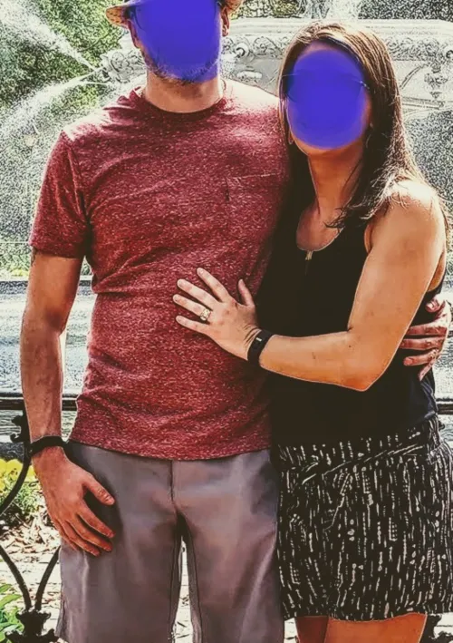 41/37 [MF4F or MF] # Cleveland Looking for female or couple for Valentine weekend fun Saturday 14th. Let us know if interested