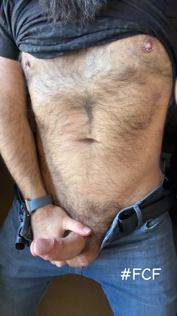 [41]m near the IL/WI boarder, happy #FCF to all who celebrate