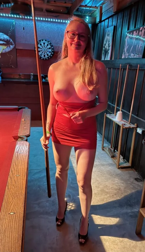 42 Blonde milfs are the most fun