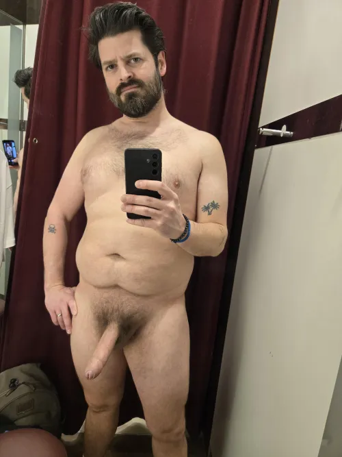 [42] Come find my changing room