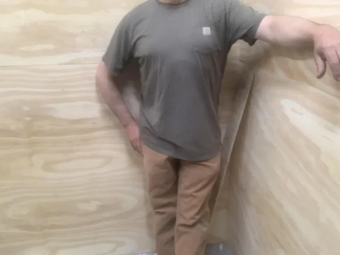 43 [M4F] Middletown - Daddy needs to be pegged!   Come have your way with him!