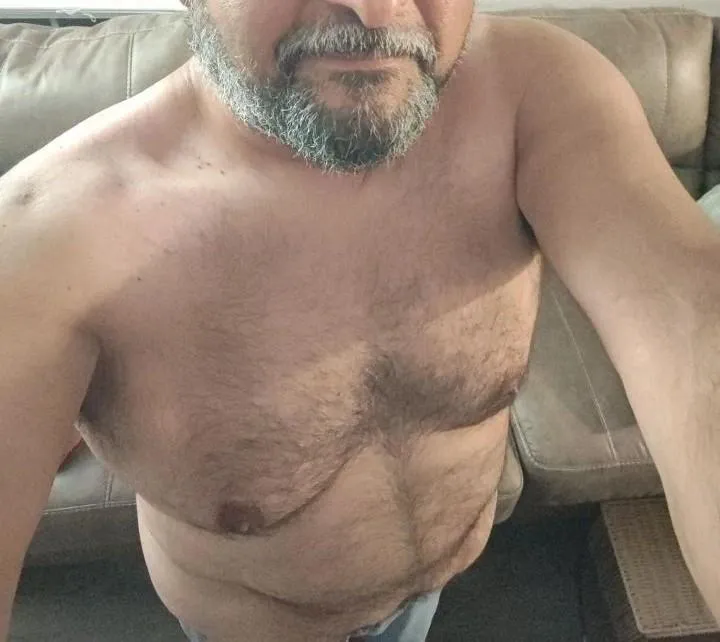 47 M looking for FWB for good times.