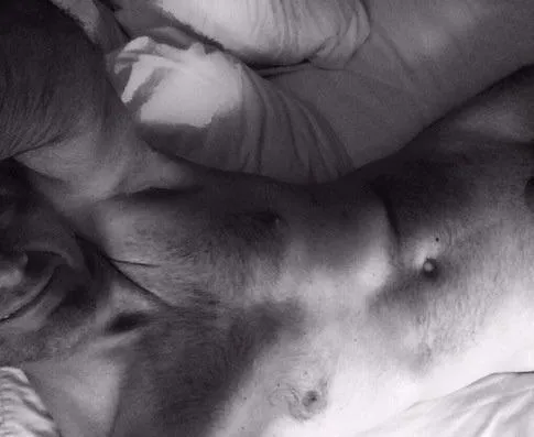 48[m4f] Mature, professional and fun looking for same.