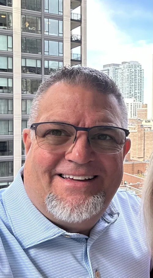 [54] M4MF M 4F. Business exec travels to Austin mid week twice a month looking for fun kinky people