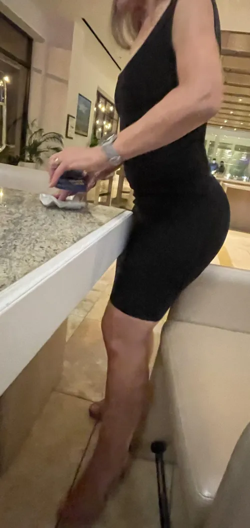 54 MF4M 22101 Out in Reston tonight