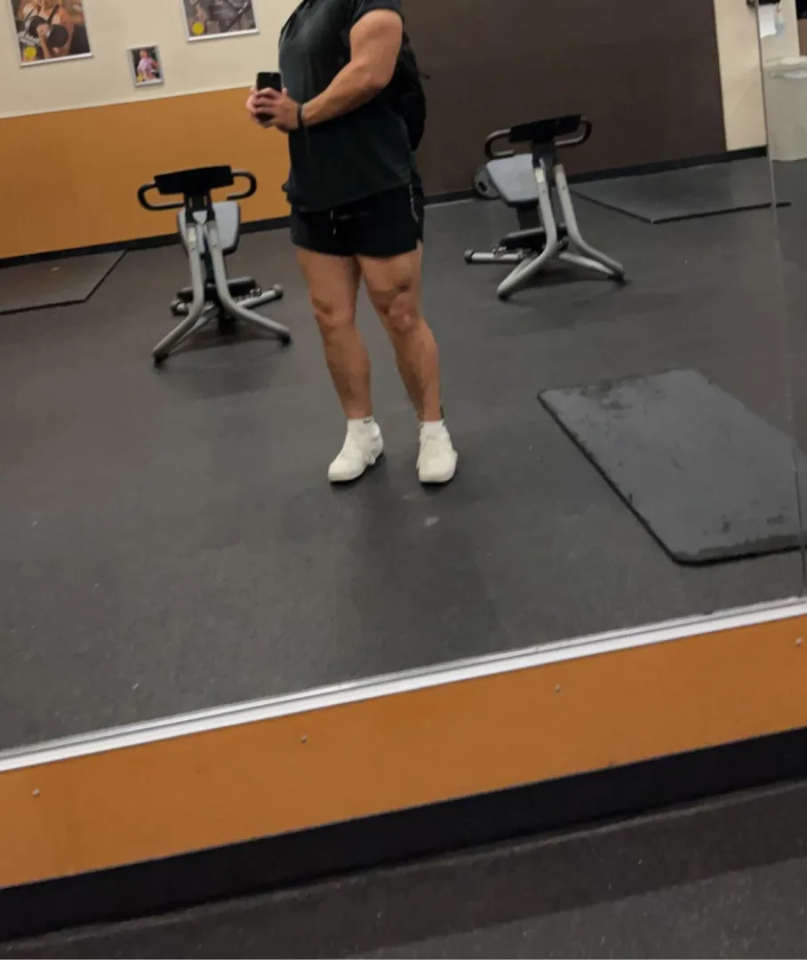 6 foot Latino, looking only for woman