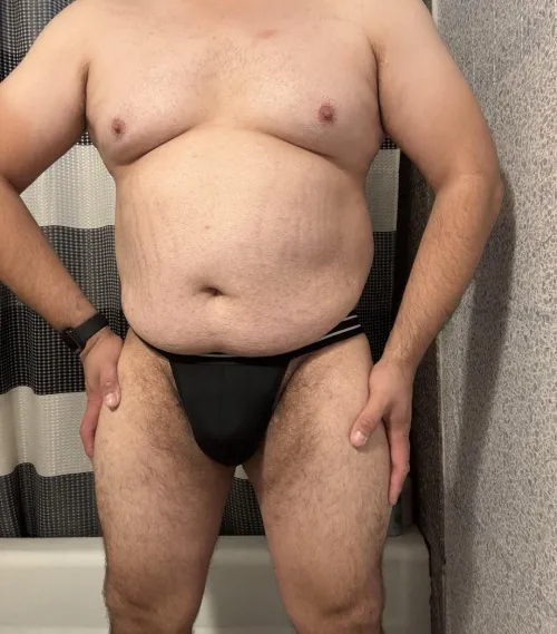 [90807] who’s hosting?