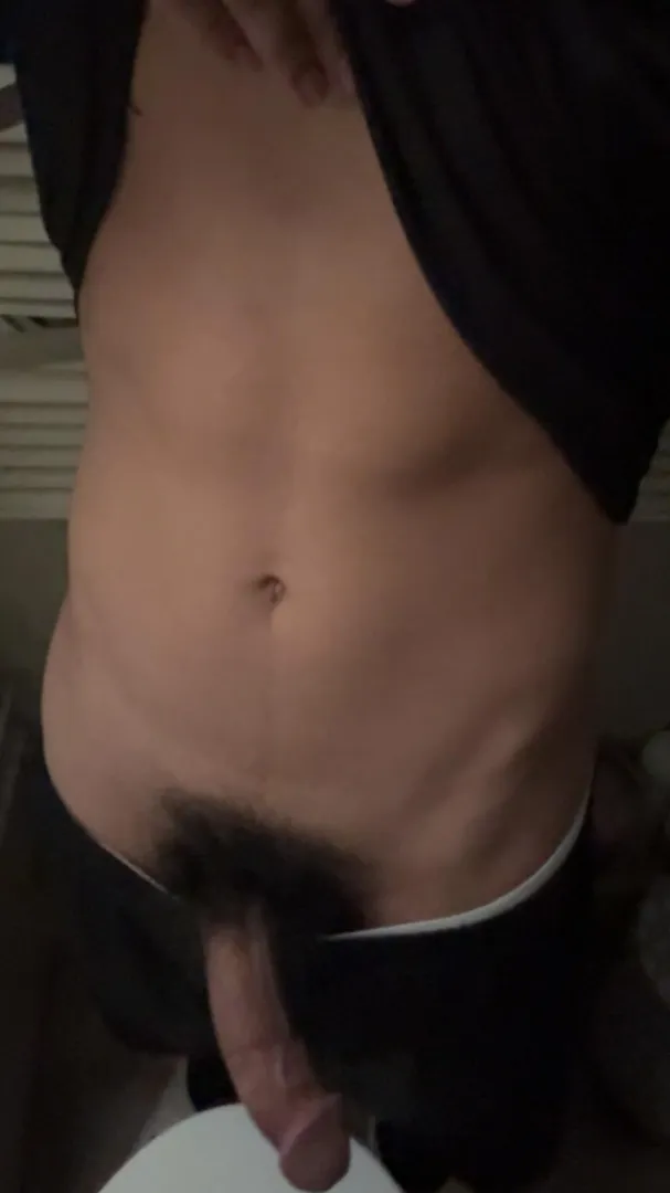 [91740] 18m verse looking for right now can’t host or drive you’ll have to come to me but new to this but down for whatever you want