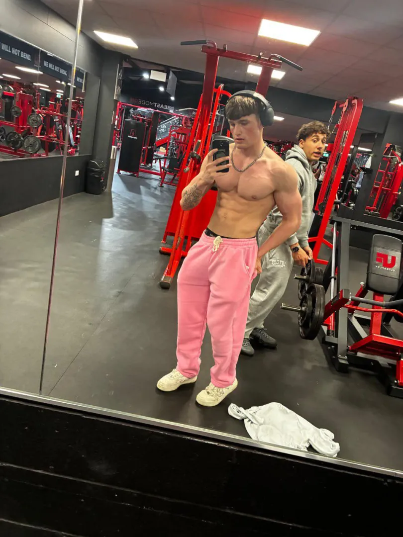 A flexing for the boys