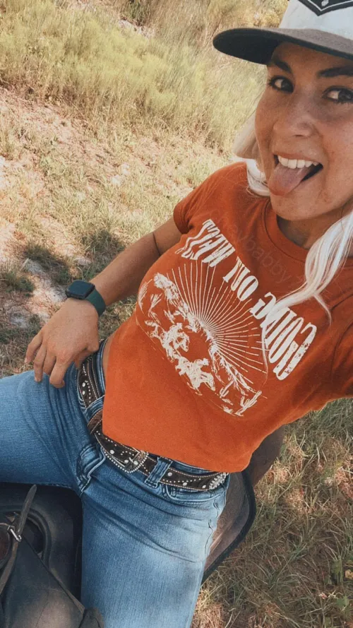 A gorgeous day to ride