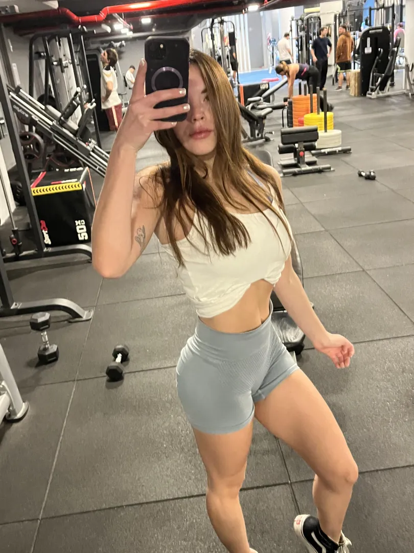 a gorgeous that make you feel so hot