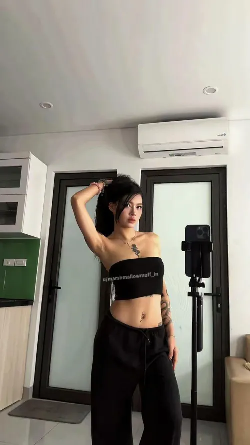 a goth midriff can solve everything