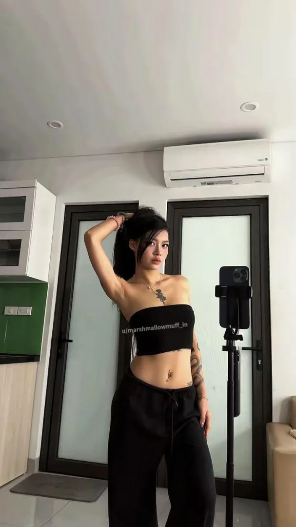 a goth midriff can solve everything